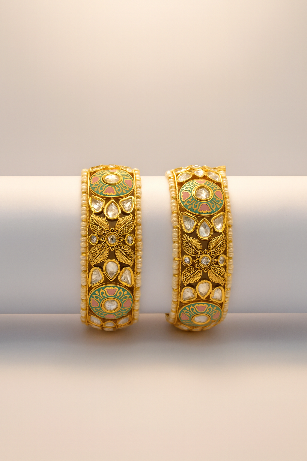 Jevargarh Traditional Kundan Bangles – Exquisite Artistry, Timeless Elegance - Image 2