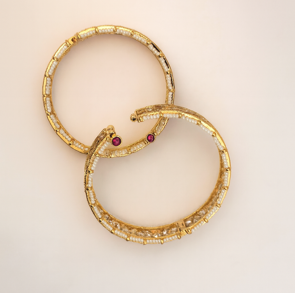 Kundan Floral Pearl-Edged Bangles – Jevargarh - Image 4