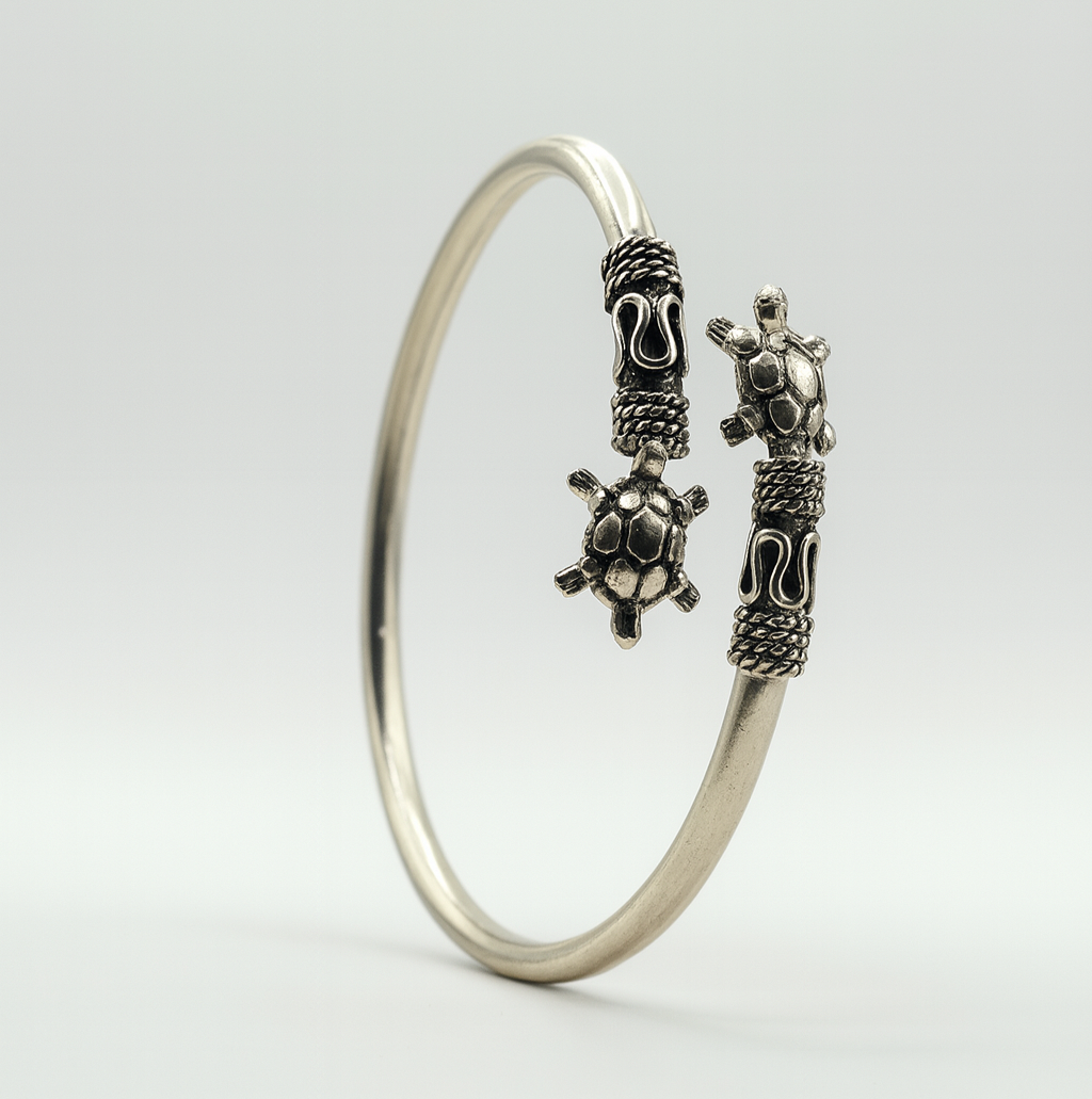 92.5 Silver Turtle Charm Designer Earring