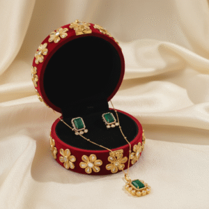 Green Stone Pendant Necklace Set with Matching Stud Earrings