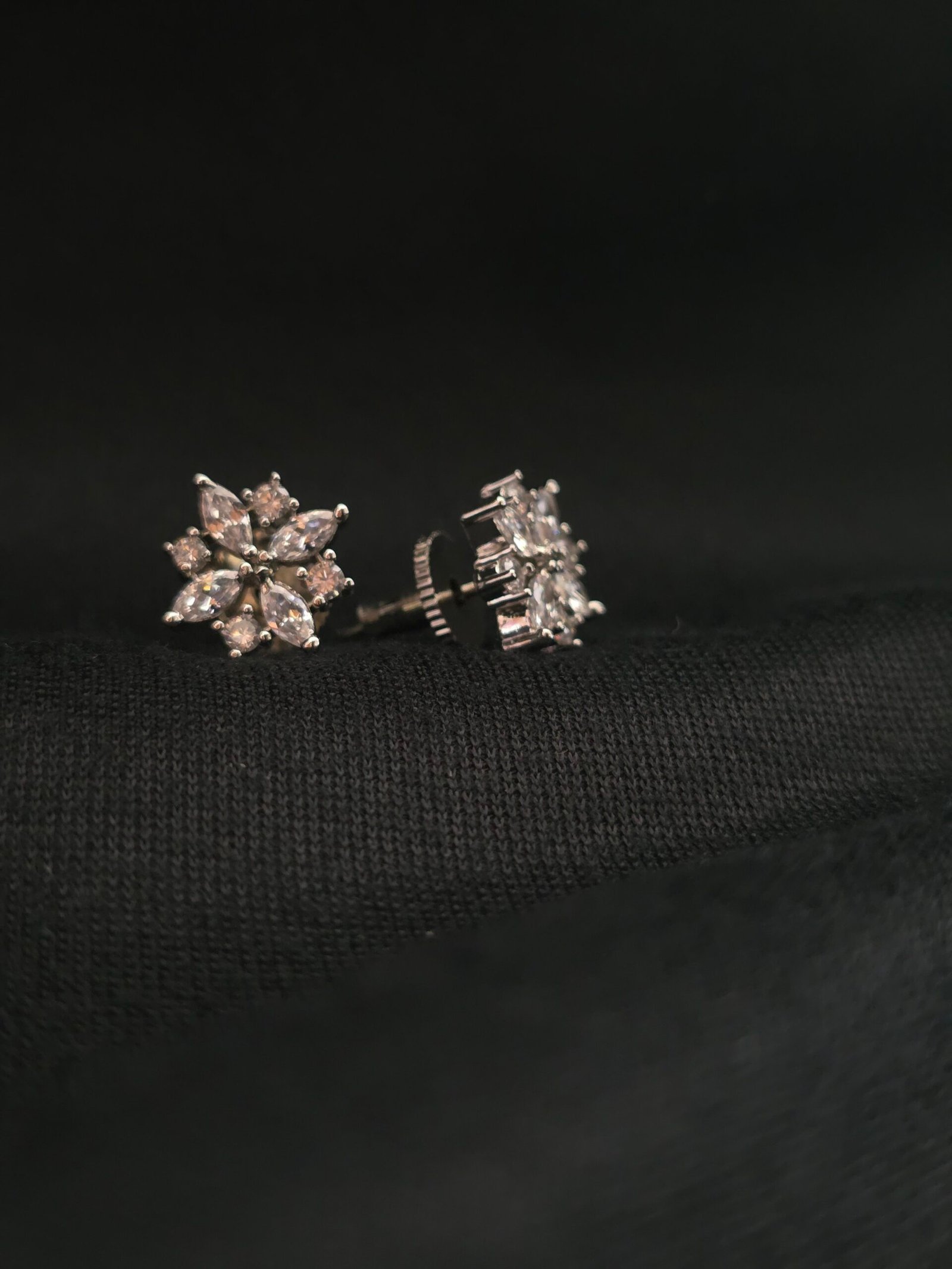 Elegant AD Floral Imitation Stud Earrings - Image 2