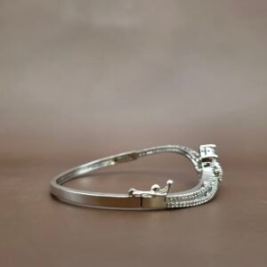 SilverStyle Geometric Elegance Silver Polish Kada Bracelet for Women