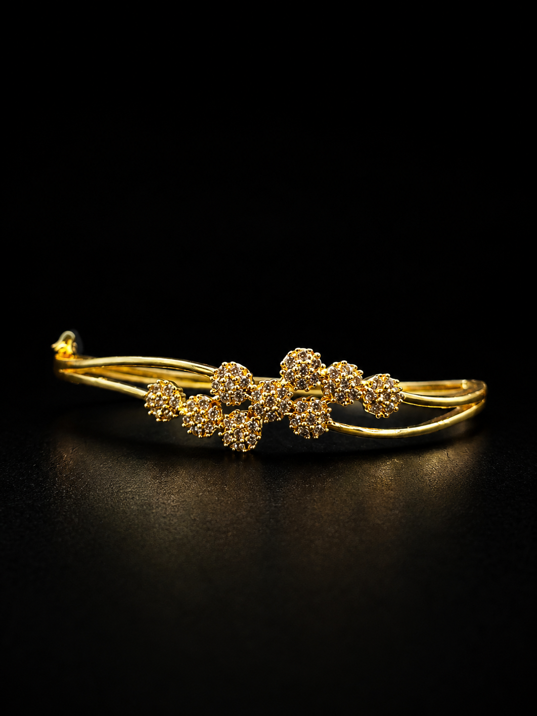 Royal Mint Green Stone Gold-Plated Designer Bracelet for Women - Image 3